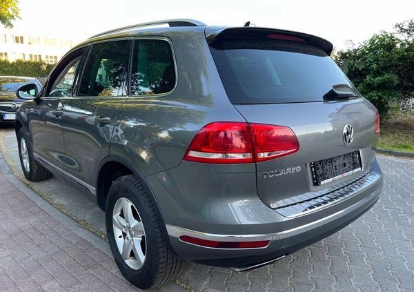 Volkswagen Touareg cena 79900 przebieg: 250000, rok produkcji 2015 z Trzebnica małe 631